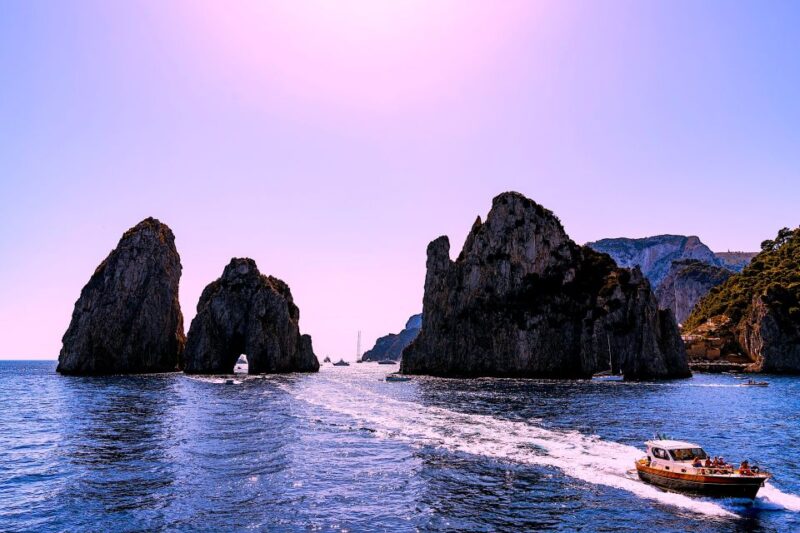 Capri: Private Guided Cruise & Island Highlights at Sunset - Cruise Experience