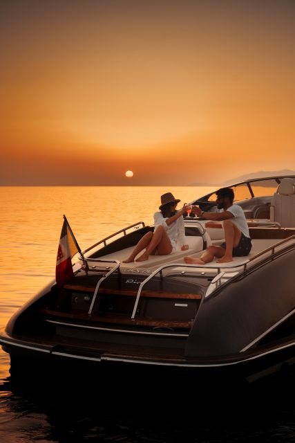 Capri: Sunset & Champagne Cruise via Riva 44 Speedboat - Experience Highlights