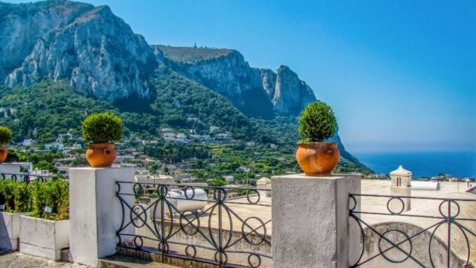 Capri: Tour of the Island With Guide - Duration and Languages