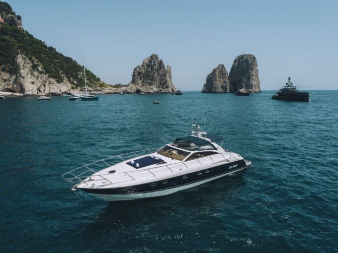Capri: Tour on a Yacht and Visit to the Grotto - Meeting Information