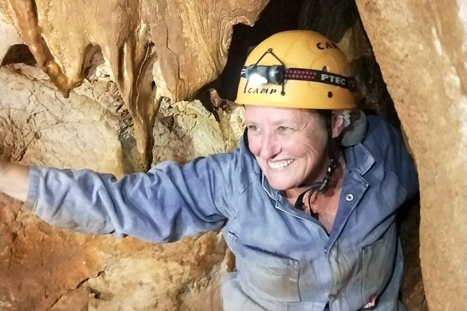 Capricorn Caves Capricorn Adventurer - Guided Small-Group Experience