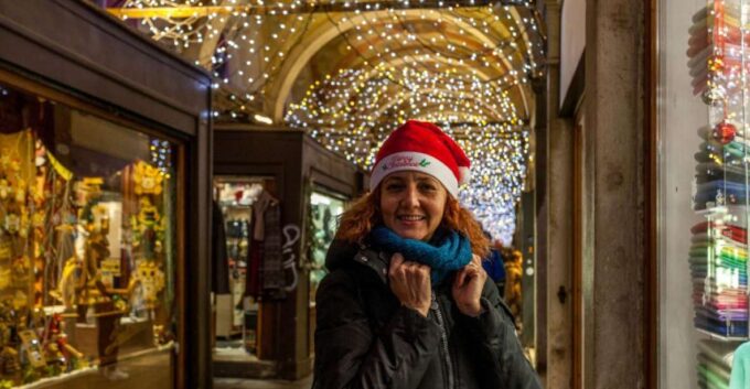 Capri's Enchanting Christmas Walking Tour - Traditional Christmas Services