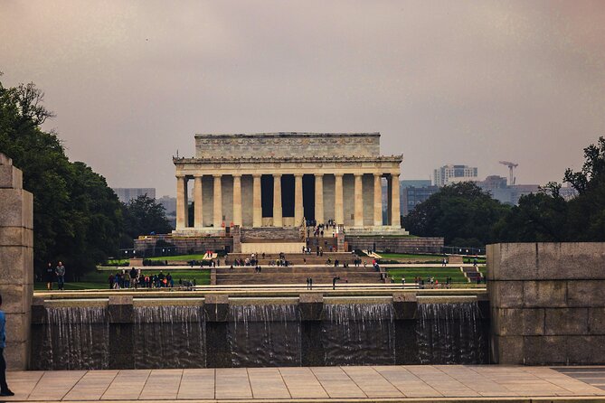 Captivating DC Private Photography Workshop - Meeting Point and Accessibility