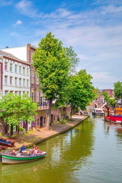 Captivating Utrecht Family Walking Tour - Key Points