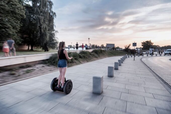 Capture the Magic: 1-Hour Segway Rental With Photosession - Keepsakes of the Adventure