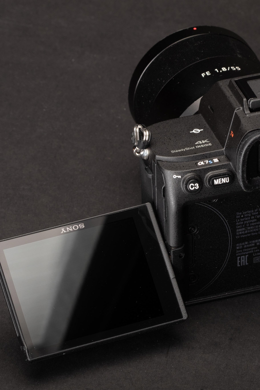 Capture Your Adventure With Our Camera Hire Service - Equipment and Features