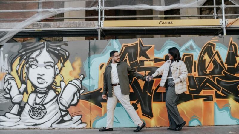 Capture Your Love Story in Sagrada Familia Barcelona - 60-90 Minutes Photography