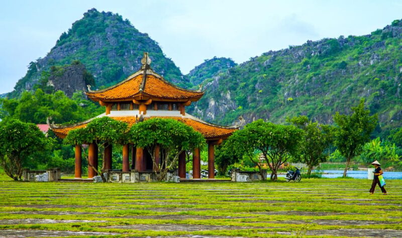 Car Hire & Driver: Visit Tam Coc From Ha Noi City - Inclusions and Additional Costs