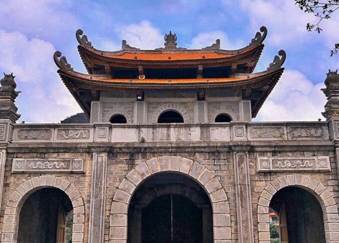 Car Hire & Driver: Visit Tam Coc From Ha Noi City - Customization and Flexibility