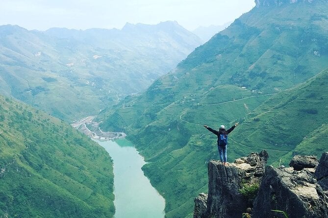Car or Jeep | Ha Giang Loop 3 Day | Majestic Landscapes -2025 - Transportation and Accommodation