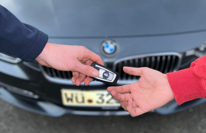 Car Rental: Toulouse Center, Airport and Train Station - Pick-up and Drop-off