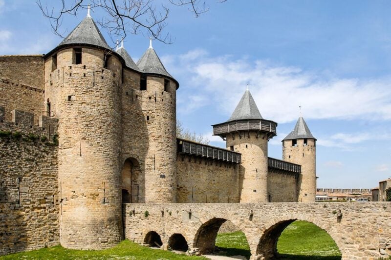 Carcassonne: Castle and Ramparts Entry Ticket - Key Points