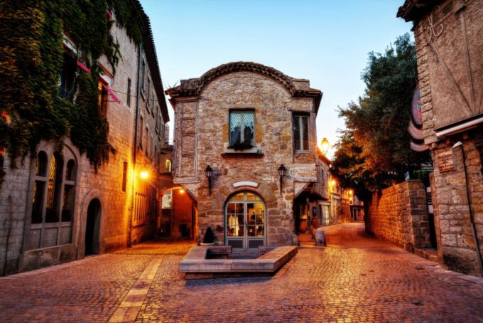 Carcassonne: Ghost of the Citadel Quest Experience - Contact and Support Information