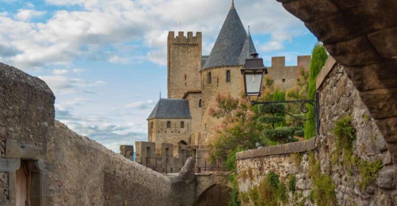 Carcassonne: Medieval Walls Self-Guided Smartphone App Tour - Tour Experience
