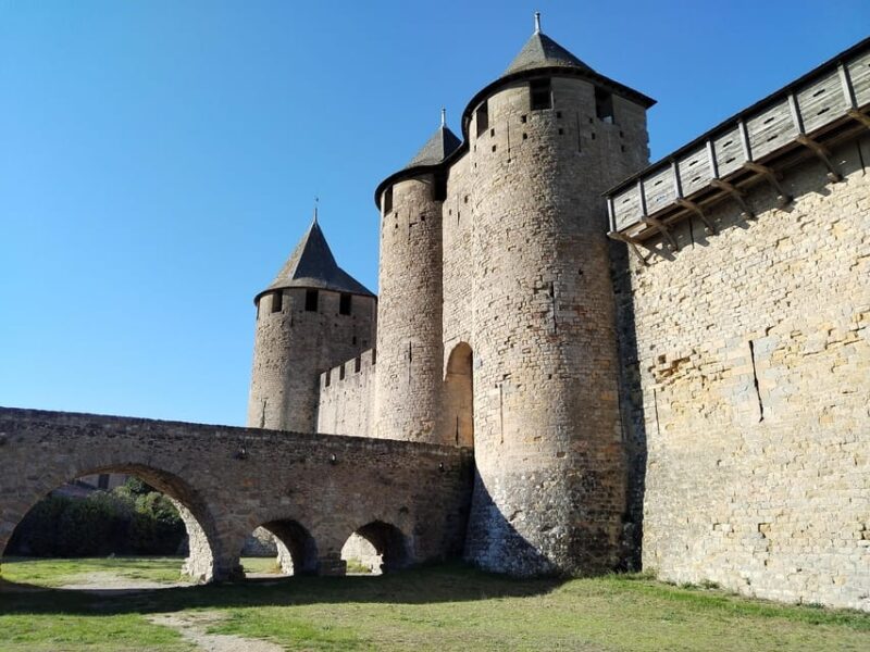 Carcassonne: Private Guided Tour With Castle Entry Ticket - Itinerary Details
