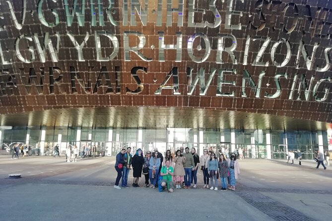 Cardiff Bay Private Guided Walking Tour - Inclusions