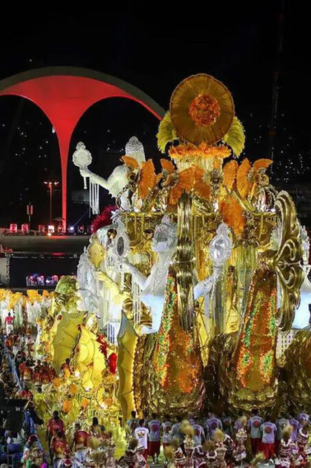 Carnival Parade at the Sapucaí 2025 With Transfer - Drop-off Location Options