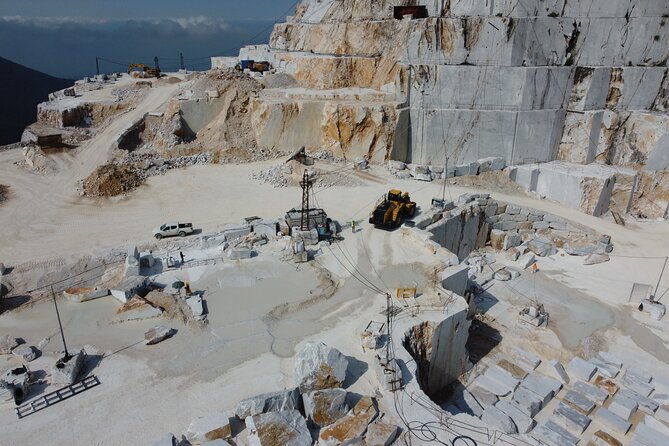 Carrara: Exclusive Marble Cave Tour Adventure in a 4x4 - Important Tour Information