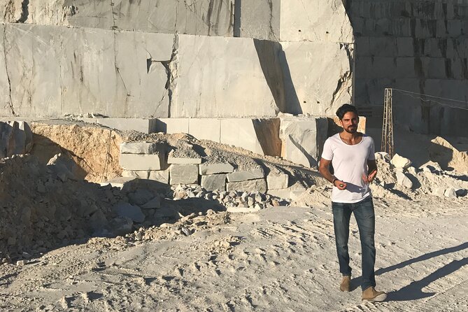Carrara Marble Quarry Tour With Food Tasting - Transportation and Accessibility