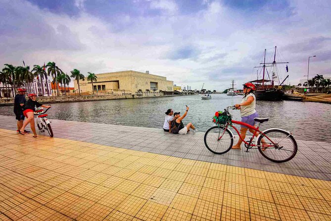 Cartagena 2 Hr Bicycle Tour - Tour Inclusions