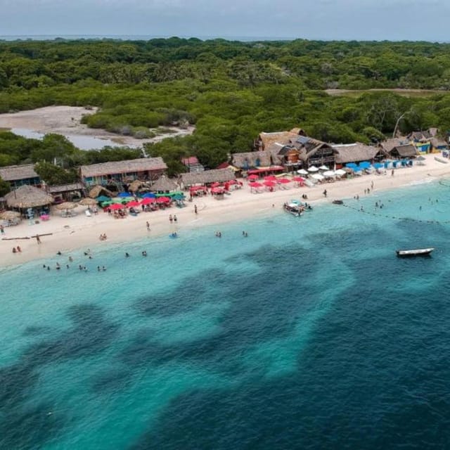 Cartagena: 4 X 1 Speedboat Tour - Rosario Islands - Agua Azul - Cholón - Barú - Speedboat Experience