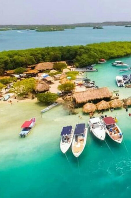 Cartagena: 4 X 1 Speedboat Tour - Rosario Islands - Agua Azul - Cholón - Barú - Island Destinations