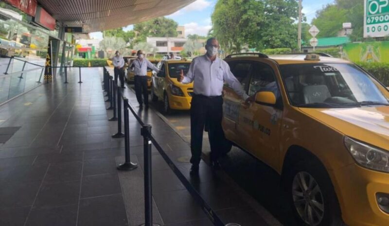 Cartagena: Airport-Center Transfer - Vehicle Options