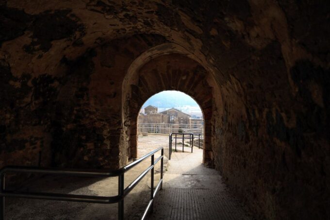 Cartagena: Ancient Roman Walking Tour With Entry Tickets - Positive Customer Feedback
