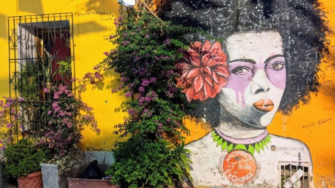 Cartagena: Artists Quarter Getsemani Self-guided Tour - What to Bring