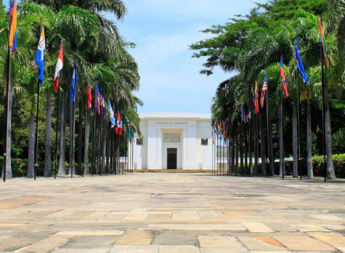 Cartagena: Barranquilla and Santa Marta ALL INCLUSIVE - Barranquilla Sightseeing
