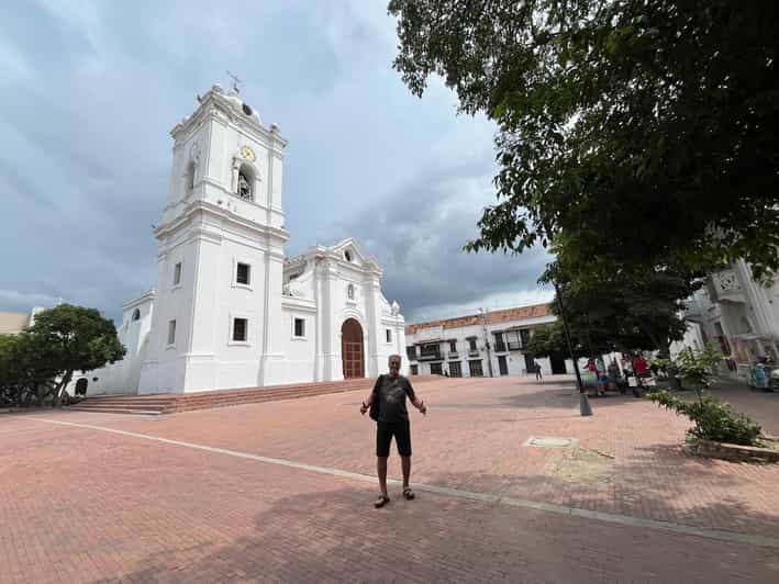 Cartagena: Barranquilla and Santa Marta BILINGUAL GUIDE - Itinerary Highlights