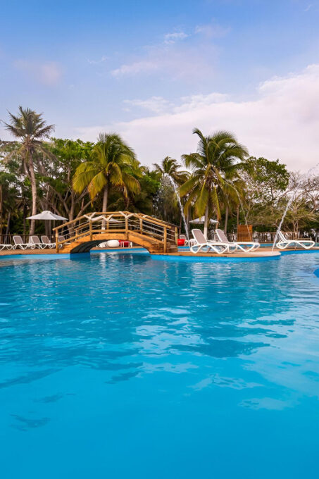 Cartagena: Baru Enchanted Island Tour, Speedboat Transportation - Frequently Asked Questions