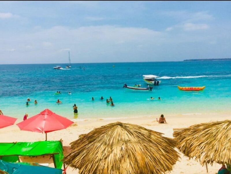 Cartagena: Barù Island Playa Blanca Beach Trip With Lunch - Pickup and Meeting Points