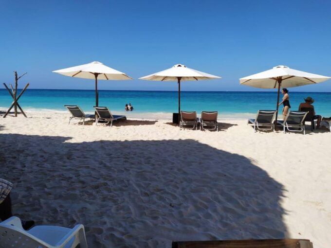Cartagena: Barù Island Playa Blanca Beach Trip With Lunch - Frequently Asked Questions