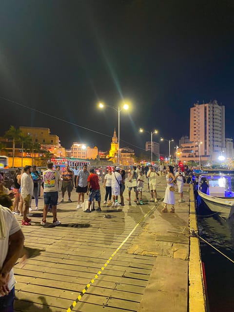 Cartagena: Bay Tour by Sports Boat - Open Bar and Entertainment