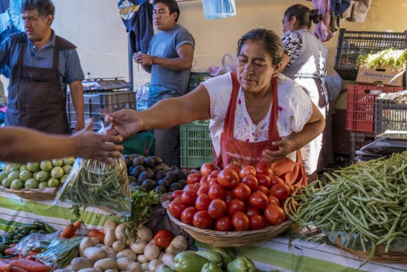 Cartagena: Bazurto Market & La Popa Convent Tour With Lunch - Key Points