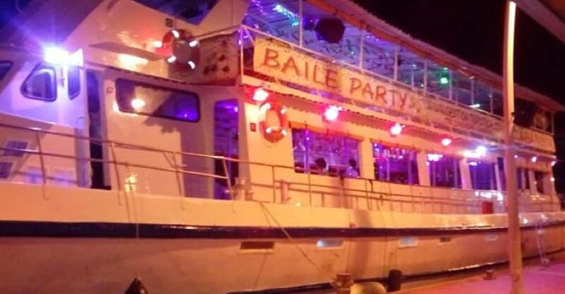 Cartagena: Buffet & Party Night,Cocktails Sailing in the Bay - Pricing and Reservations