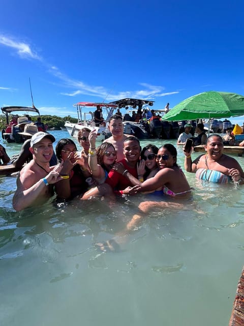 Cartagena: CHOLON and Rosario Islands With Shrimp Cocktail - Communication and Assistance