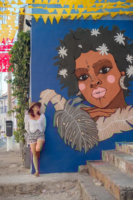 Cartagena: City Highlights Walking Tour With Food Tastings - Local Delicacies and Flavors