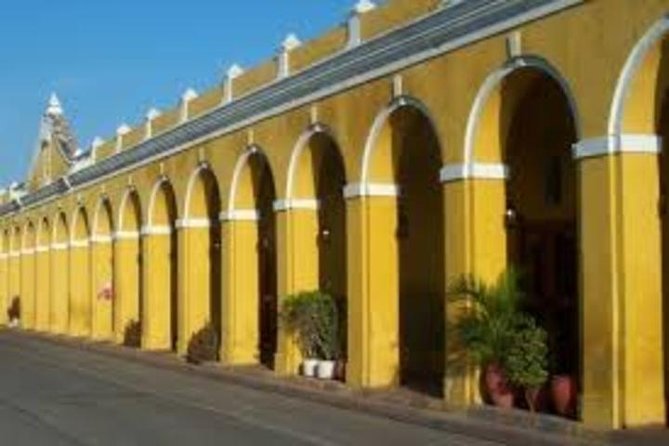 Cartagena City Tour - Transportation and Accessibility