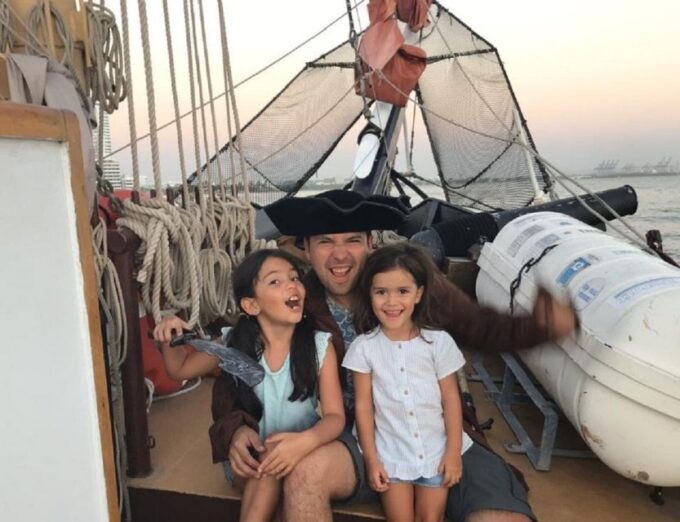 Cartagena, Co: Sunset Skyline Pirate Boat Tour With Open Bar - Frequently Asked Questions