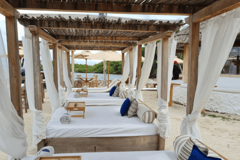 Cartagena Day Pass Rosario Island PRIVATE BEACH - Arrival and Greeting