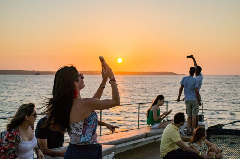 Cartagena De Indias: 2-Hour Sunset Cruise - Pricing and Duration