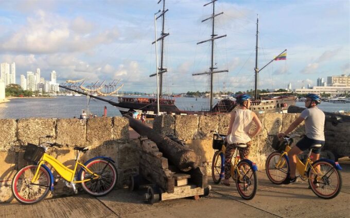 Cartagena De Indias: Walled City Biking Experience - Professional Guide