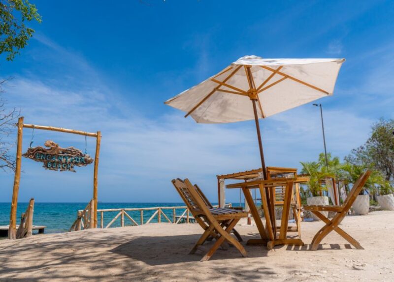 Cartagena: Enchanted in Rosario Islands Boat Trip - Included in the Tour
