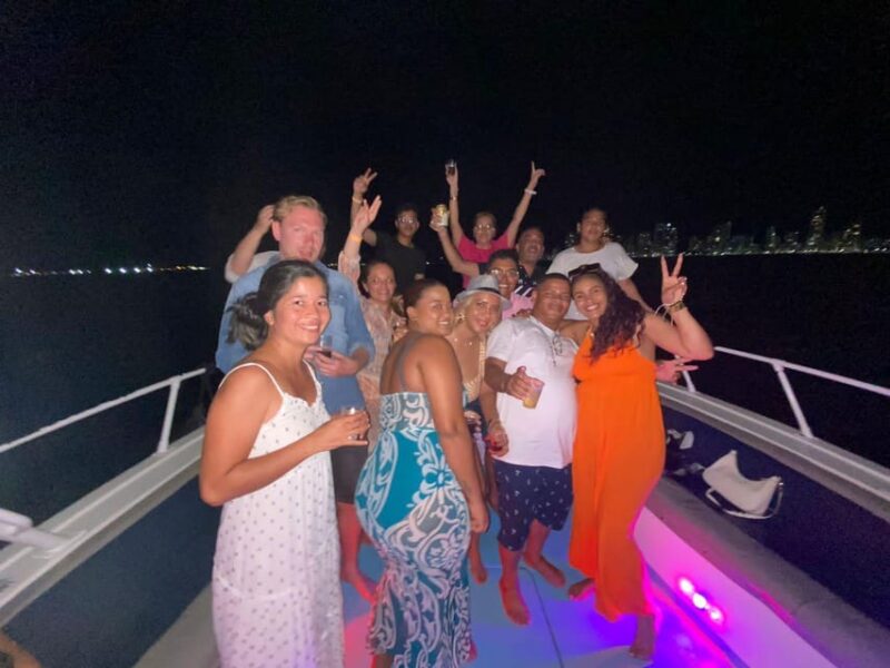Cartagena: Enjoy a 1-Hour PRIVATE Tour of Cartagena Bay - Booking and Cancellation