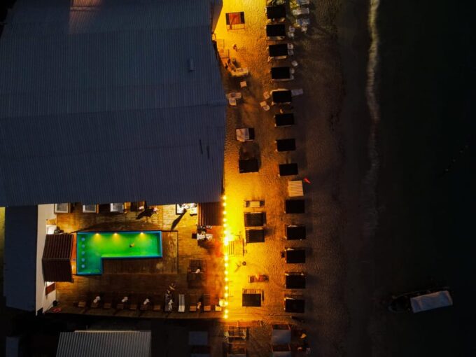 Cartagena: Enjoy the Barú Sunset at a Private Beach Club - Dining Options