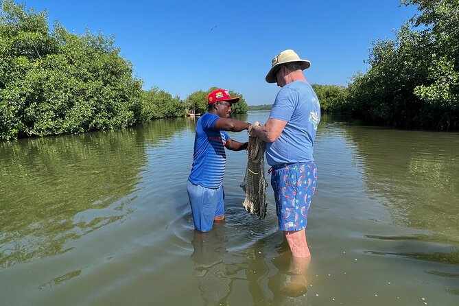 Cartagena Fishing & Crabbing • Unique Local Experience With Lunch - Overview of the Activity