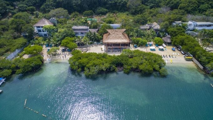 Cartagena: Full Access Day Pass to Aura Barú Beach Hotel - Booking and Cancellation Policy
