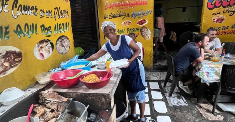 CARTAGENA: FULL CITY TOUR & LUNCH AT BOURDAIN FAVORITE SPOT - Culinary Experience